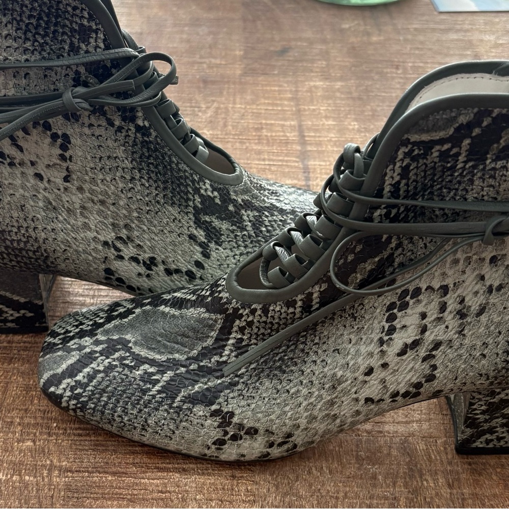 Beautiful, NEW, snakeskin Cleo boots from Daniella Shevel